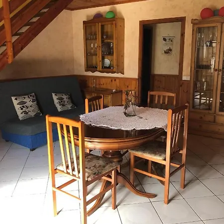 Agradable Casa Con Chimenea Interior * Camprodon